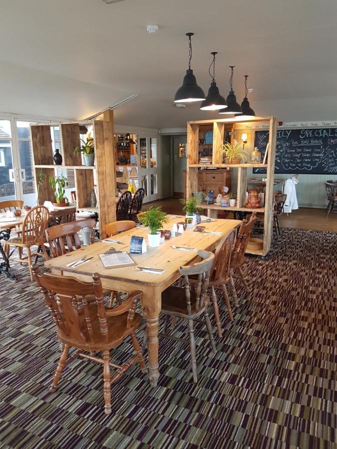 The Stag Hotell Northwood  Exteriör bild